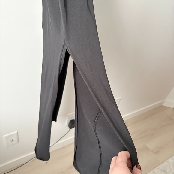 Lululemon Restore & Revitalize Dress Black - Picture 8 of 8